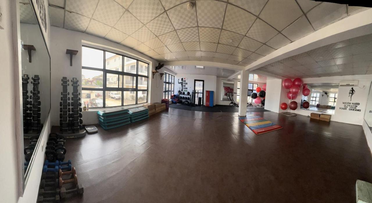Sky Inn Hotel Freetown Eksteriør bilde